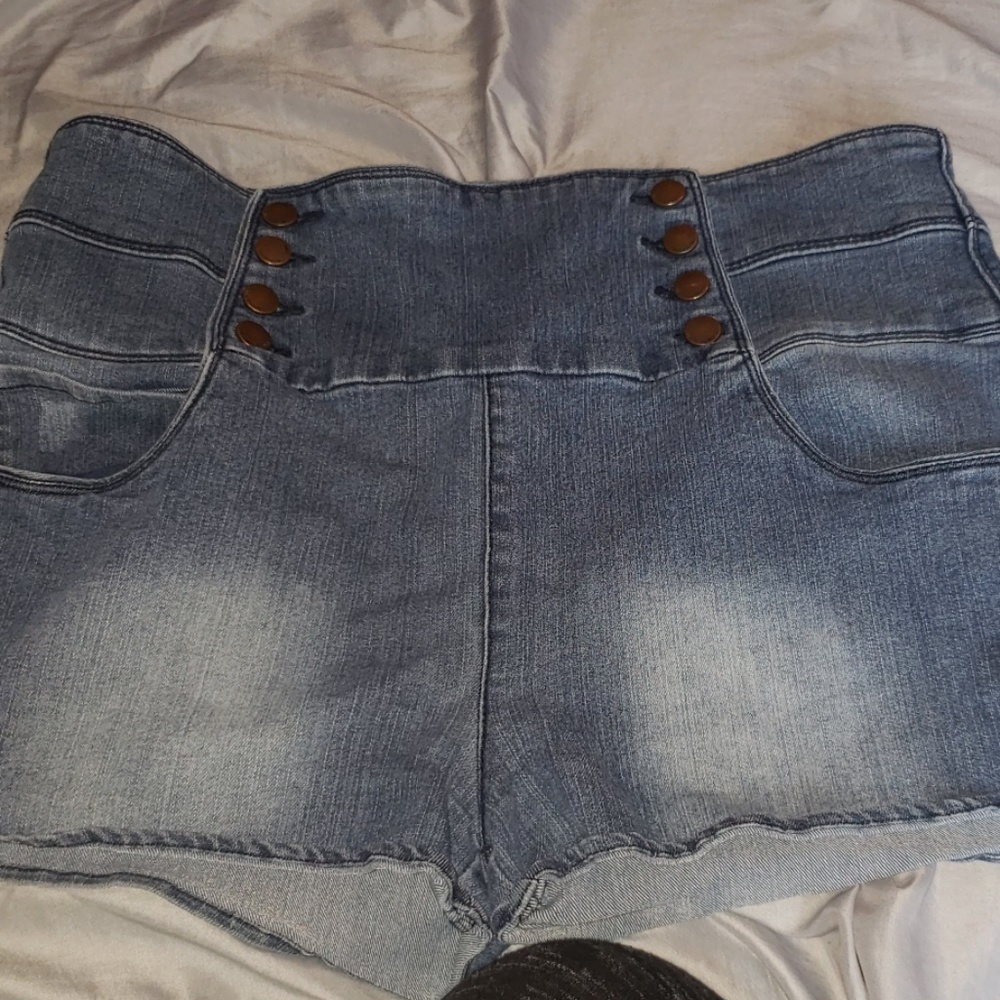 Tinseltown high waist shorts